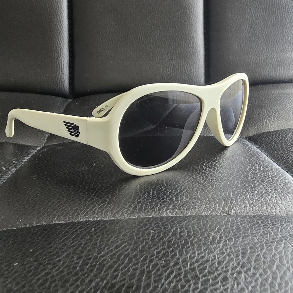 Stylish Cream Sunglasses